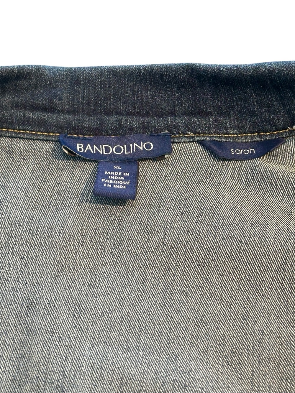 BANDOLINO Blue Denim Jacket with Floral Embroidery Extra Large Like new - Picture 6 of 7